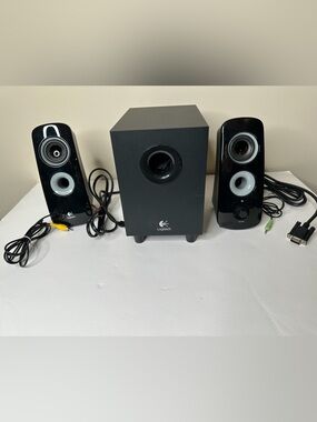 Logitech z323 Stereo Speakers & Subwoofer